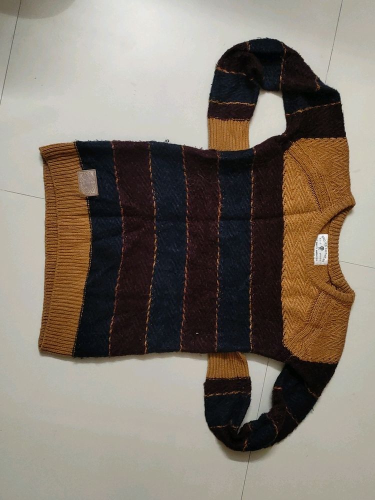 Brotes Branded Knitwear
