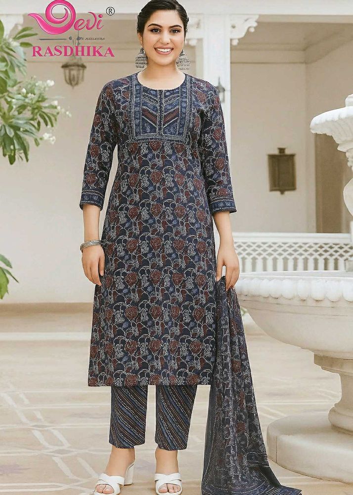 Devi Rasdhika Floral Print Kurti Set