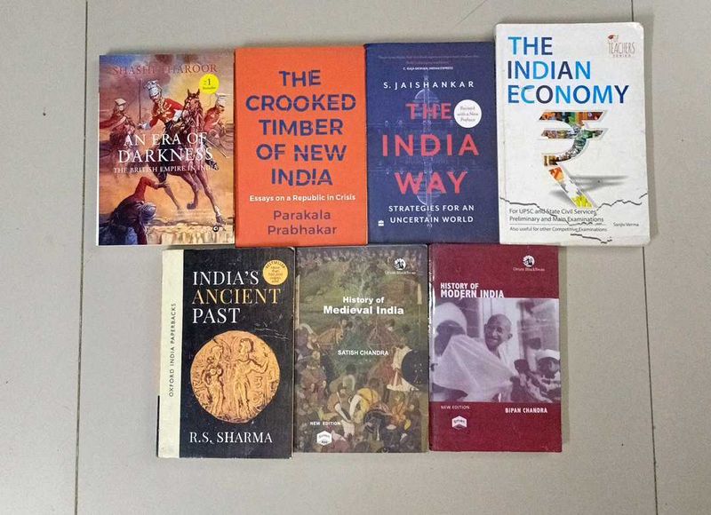 History &amp; Economy Book Collection