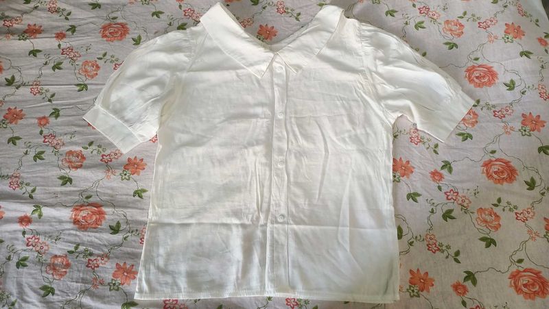 Elegant White Collared Top