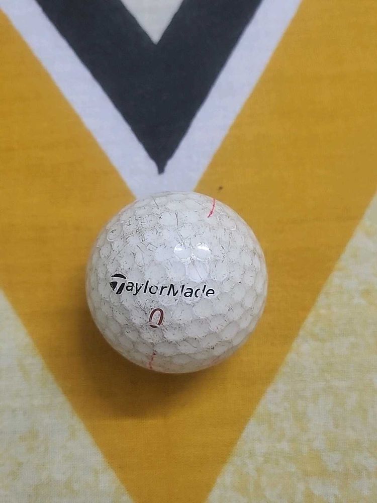 TaylorMade Golf Ball