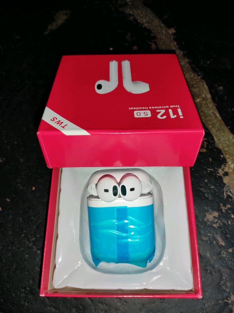 i12 Wireless Bluetooth Earbuds Original Box Pics