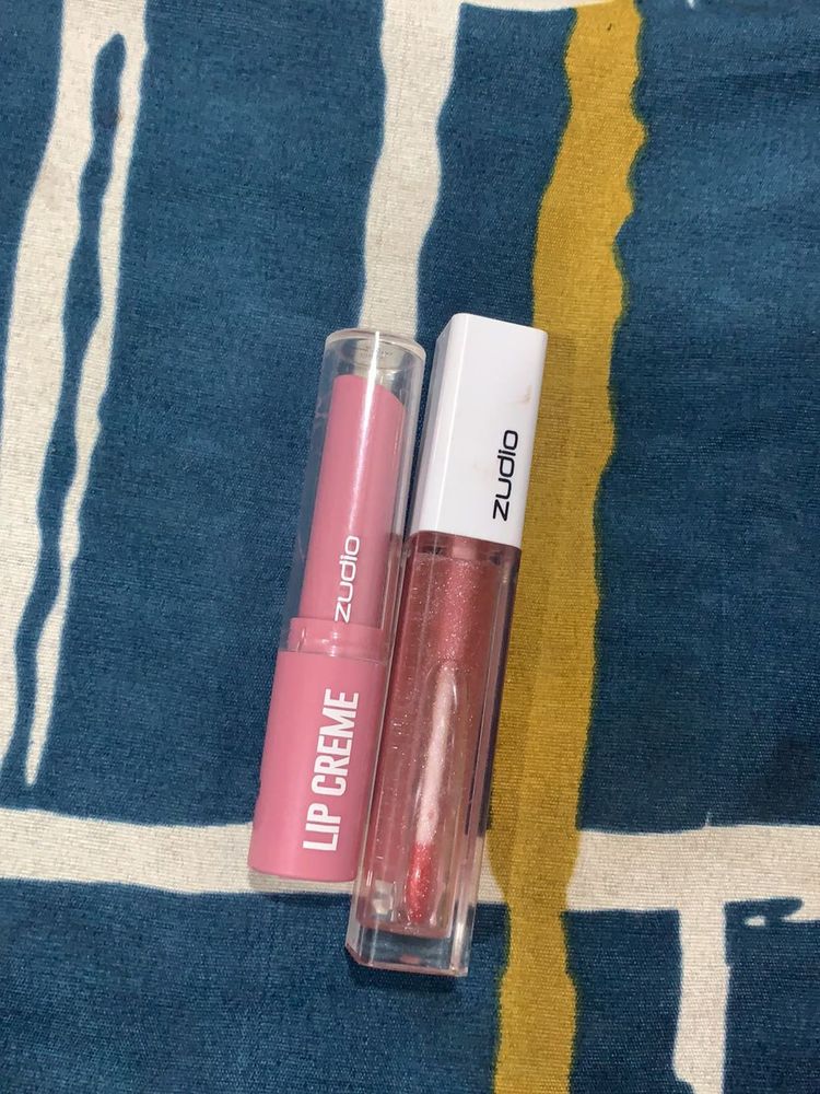 Combo of These 2 Lipstick And Lipgloss.
