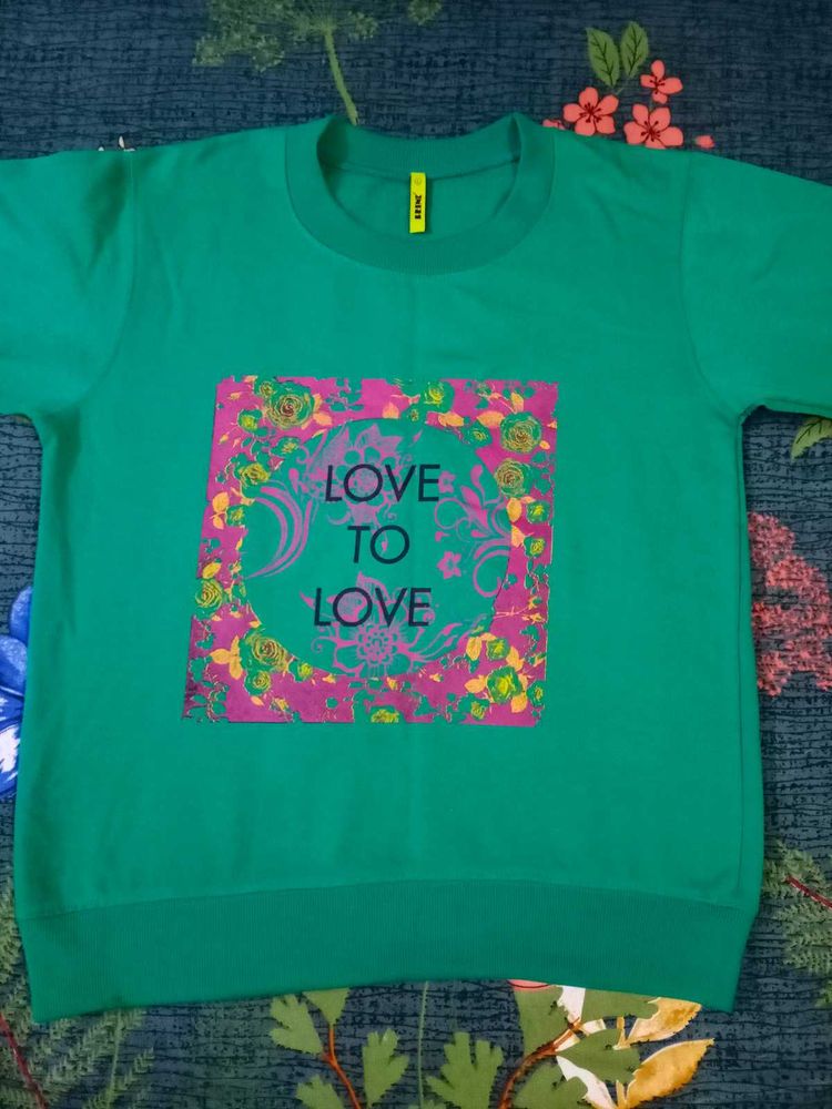 Green Graphic Sweatshirt