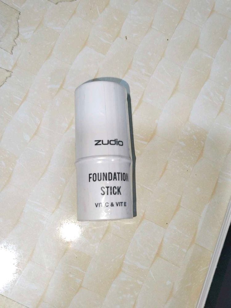 Zudio Foundation Stick