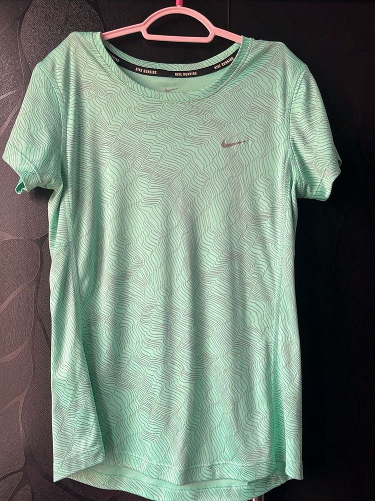 Nike Running Tee