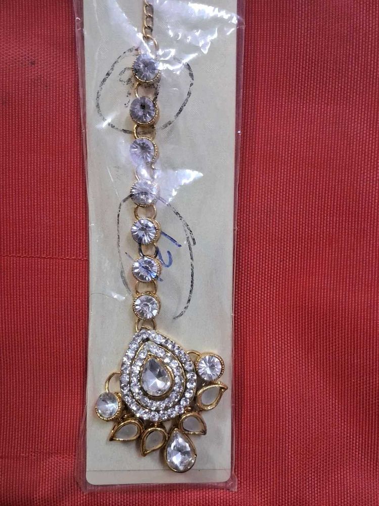 Crystal Teardrop Maangtika