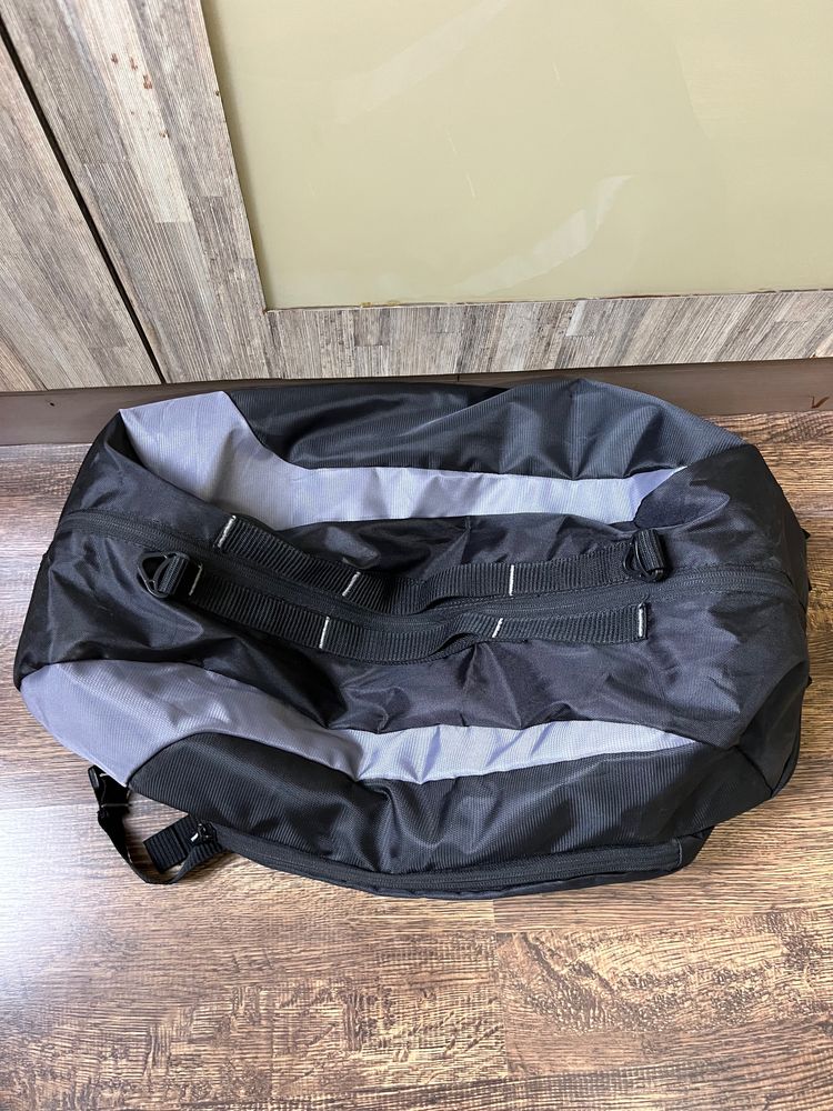 Traveller Paradise Backpack Kit.