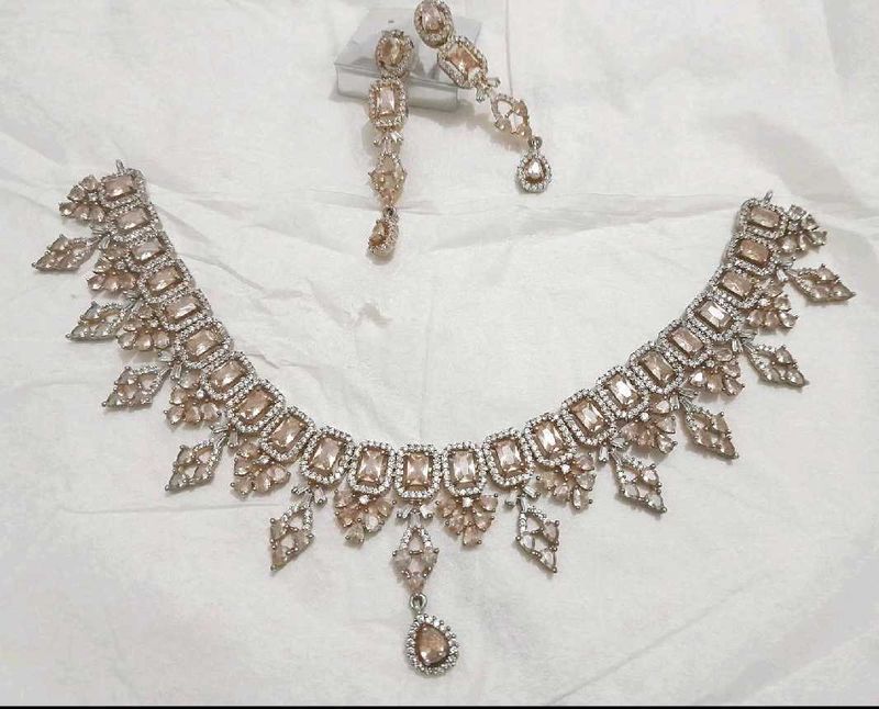 AD Elegant Necklace Set