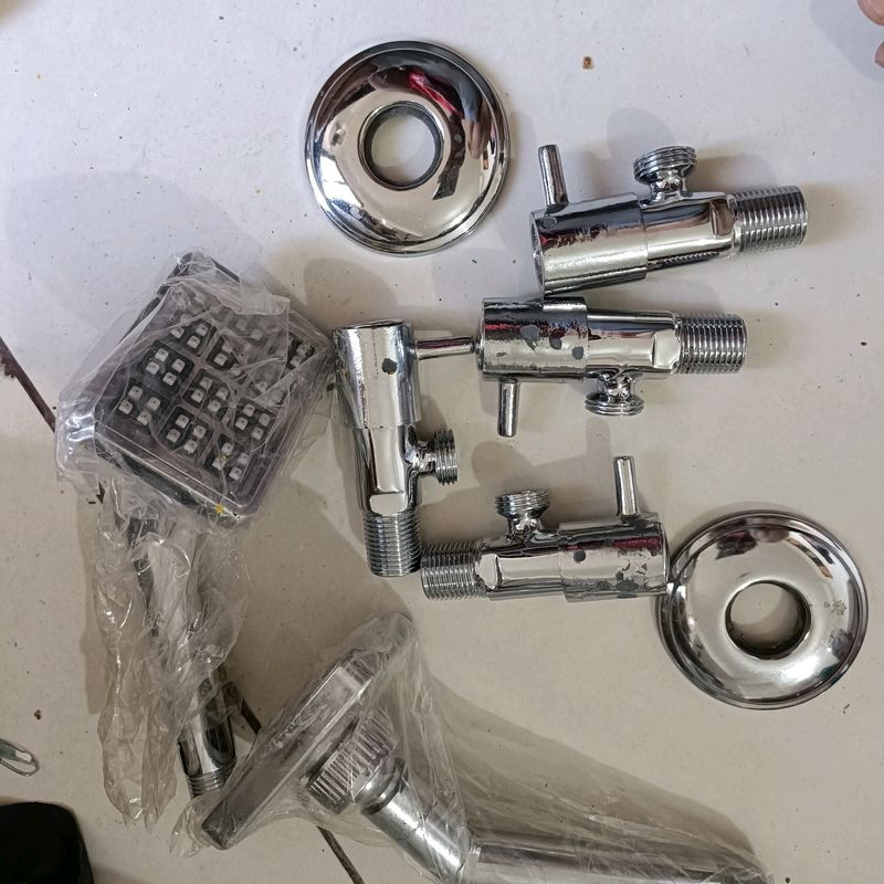 Bathroom fittings SanitaryWare Shower and