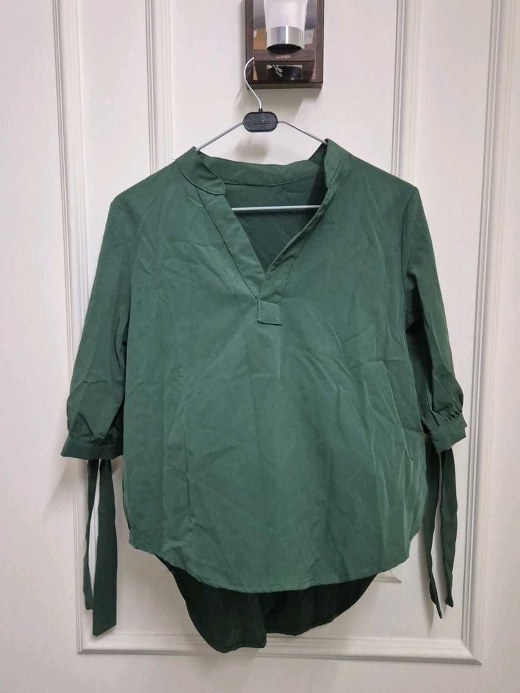 Solid Green Top