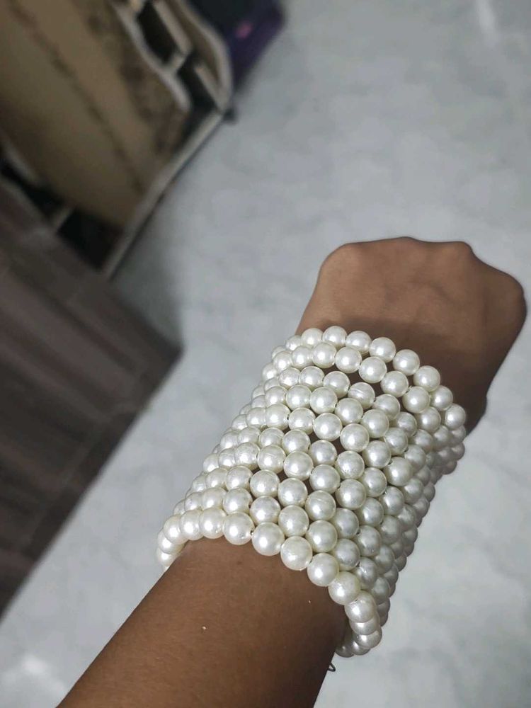 Pearl Bracelet