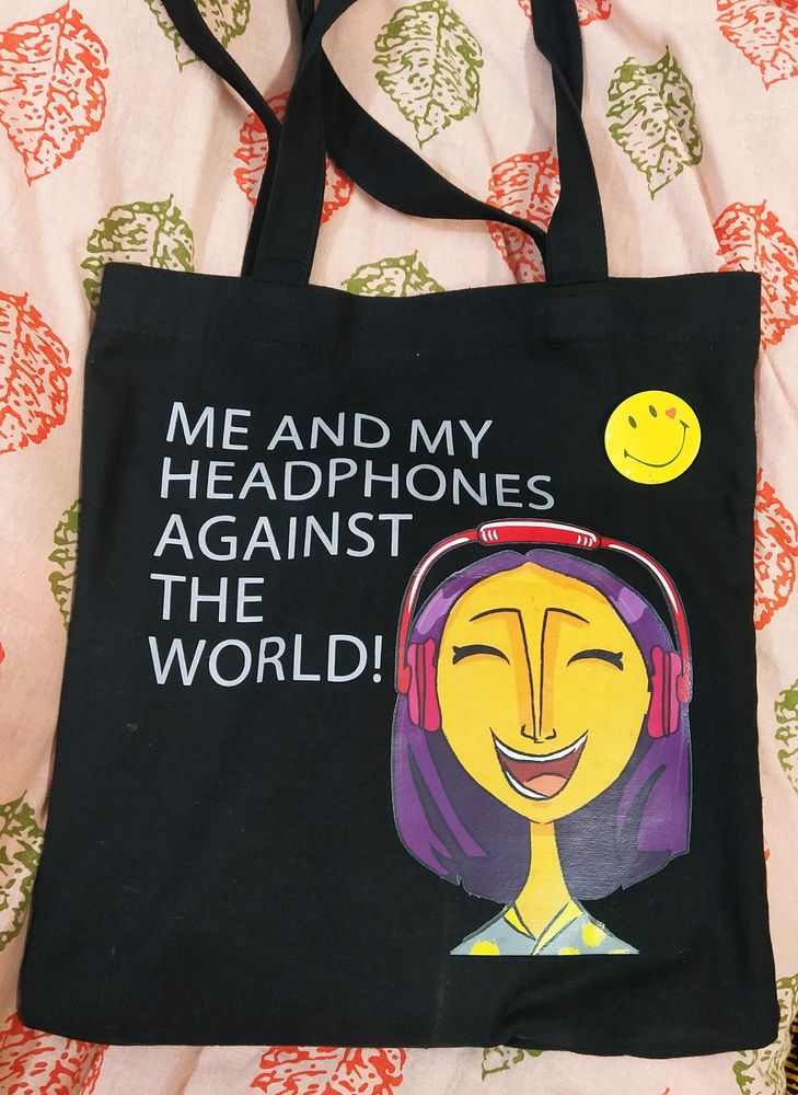 Graphic Tote bag!👜
