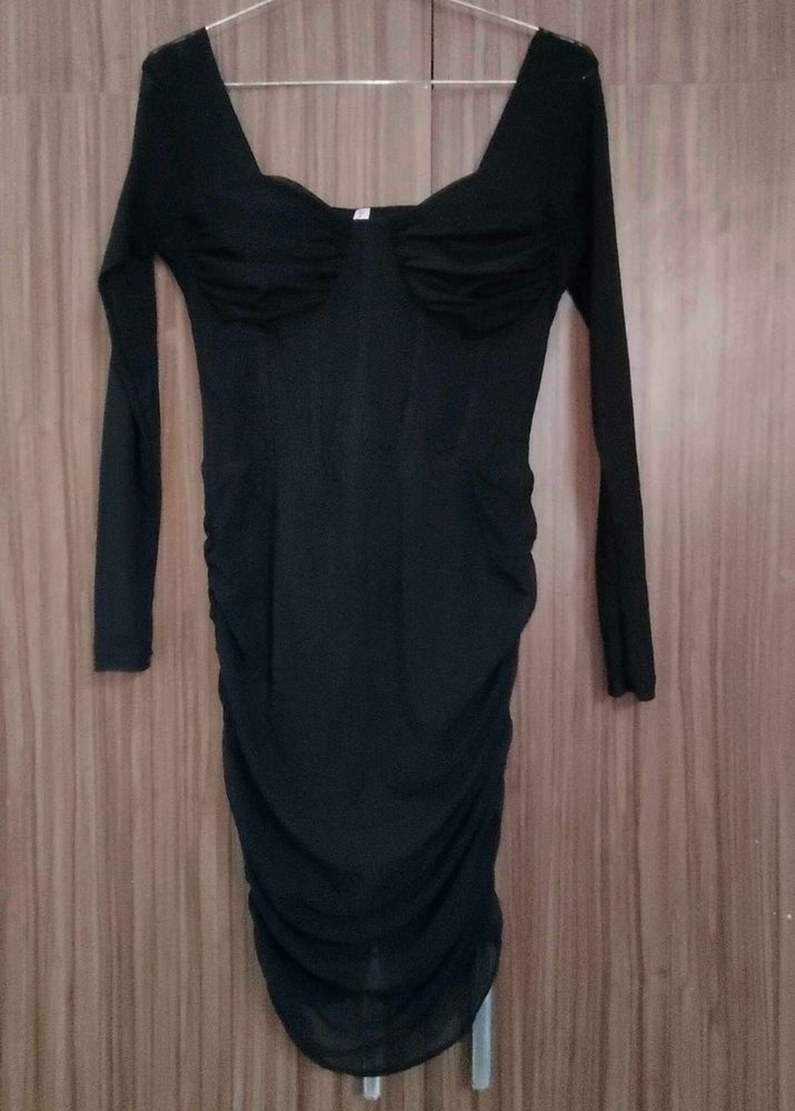Chic Black Bodycon Dress