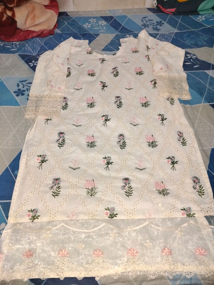 Pakistani Kurta Set