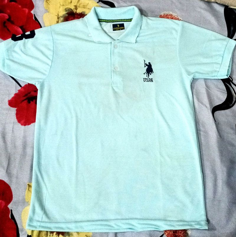 US Polo T-shirt Size M