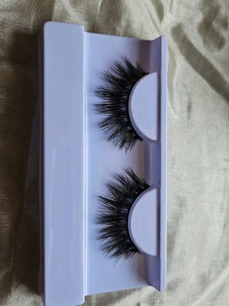 False Eyelashes
