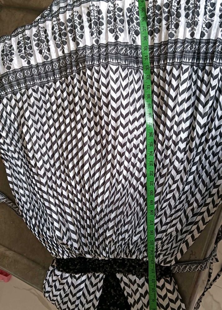 Black &amp; White Print Dress