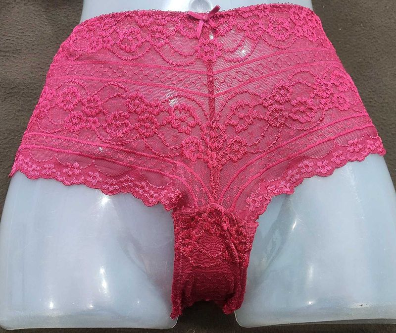 Pink Lace Panties. 🔥