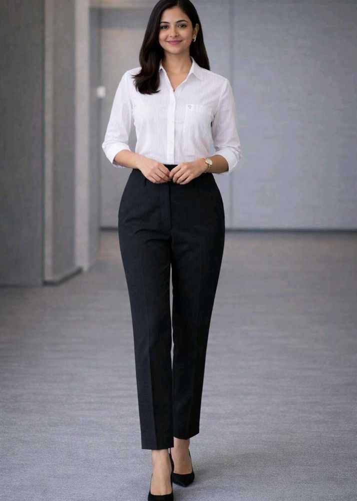 H&amp;M DiVIDED Classic Shirt! Grey Stripped