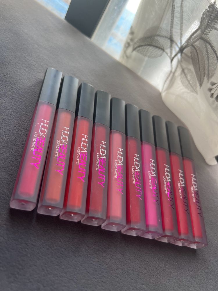 Huda Beauty Liquid Matt Lipsticks