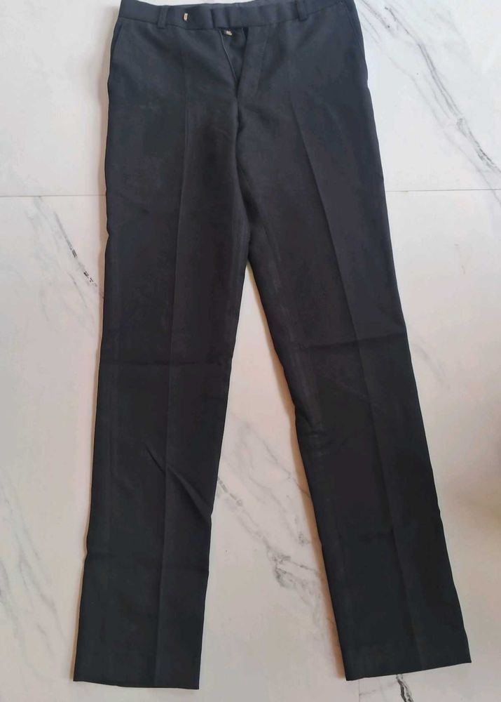 Men&#39;s Black Formal Trousers
