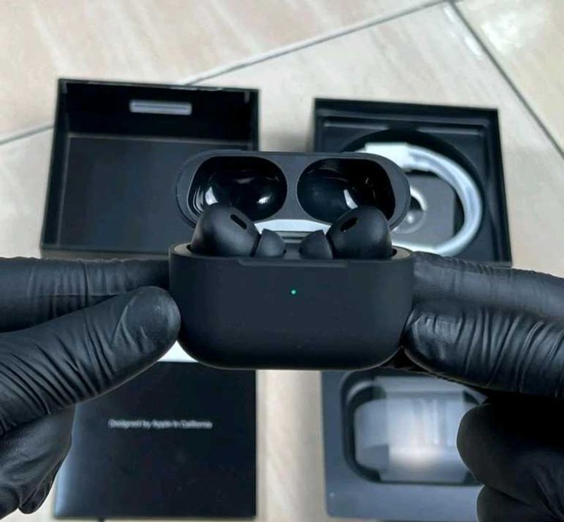 Apple Airpods Pro 2nd Generation Matte Black