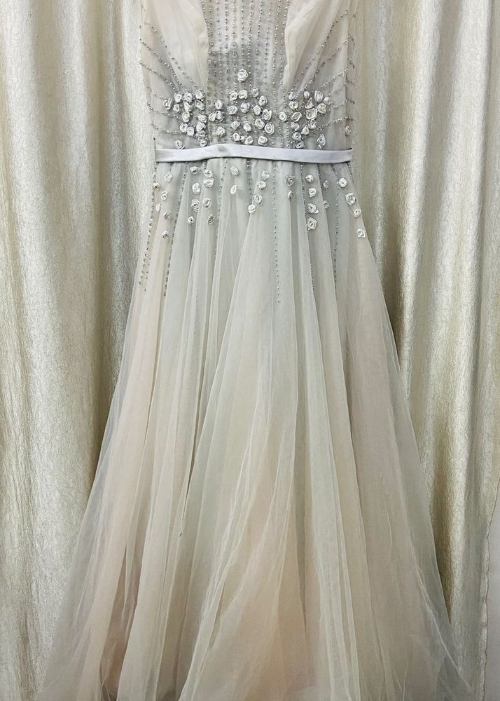 Elegant Tulle Evening Gown Silver New