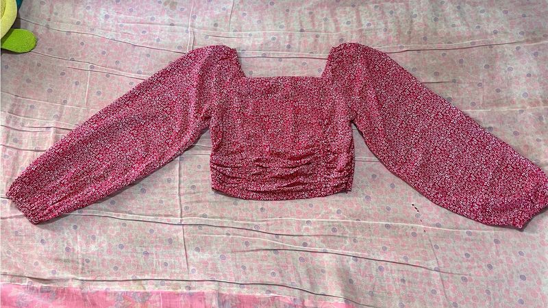Mroon Floral Georgette Fitted Crop Top