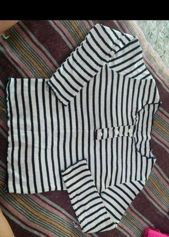 4 Branded Tops