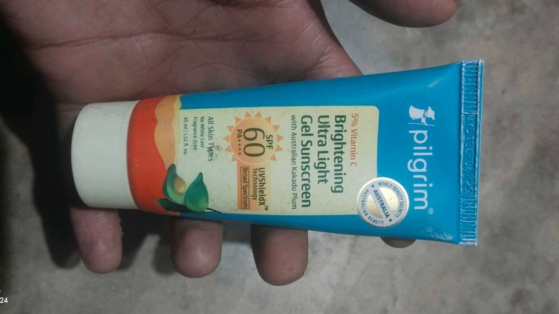 Pilgrim Brightening Gel Sunscreen