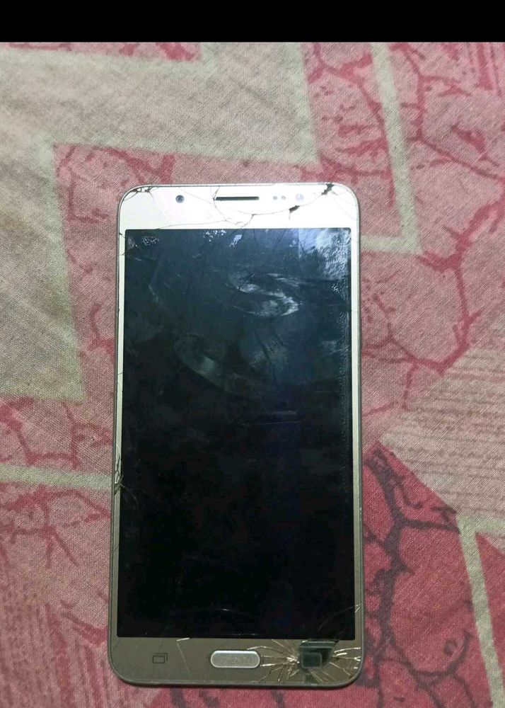 Samsung Galaxy On8