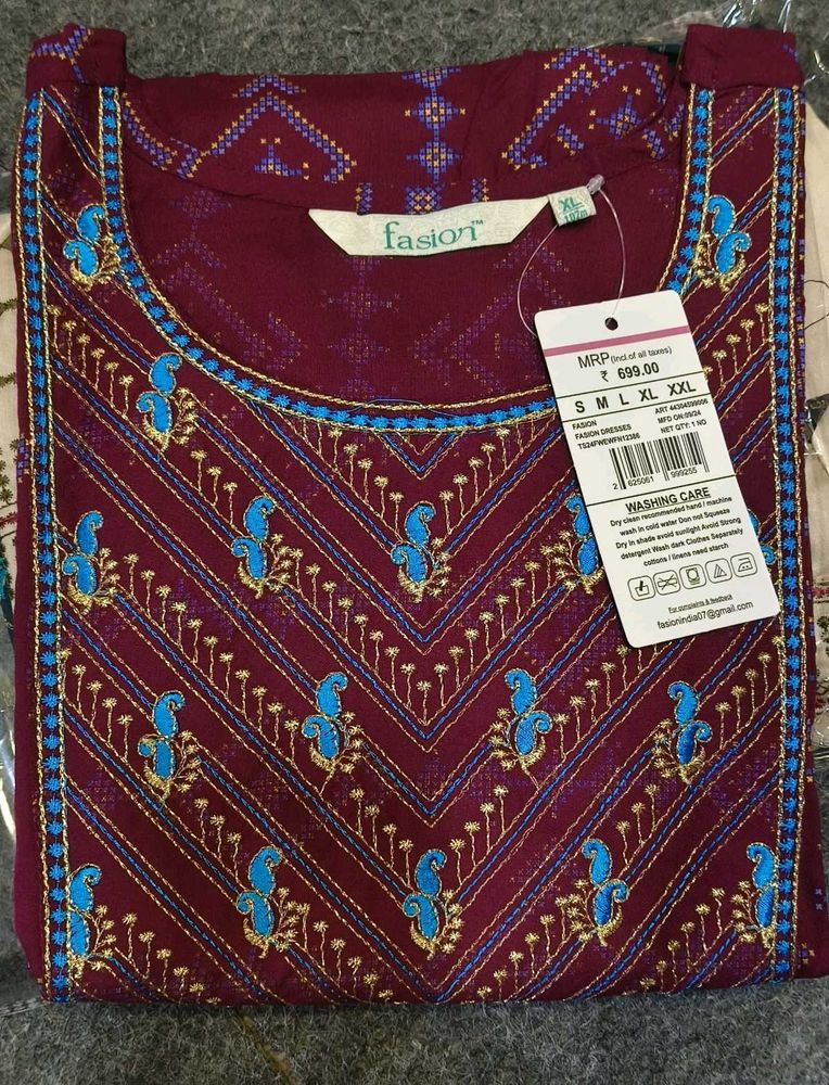 Branded XL Top