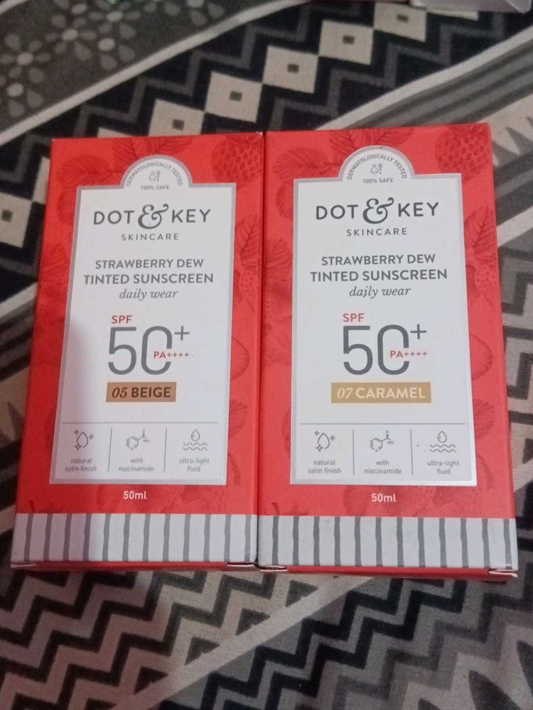 Dot &amp; Key TINTED Sunscreen SPF 50+