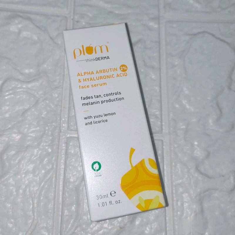 Plum Alpha Arbutin &amp; Hyaluronic Acid Face Serum