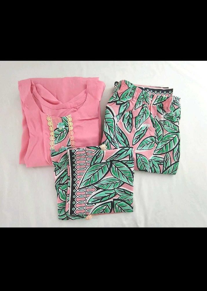 Pink Floral Kurta Set