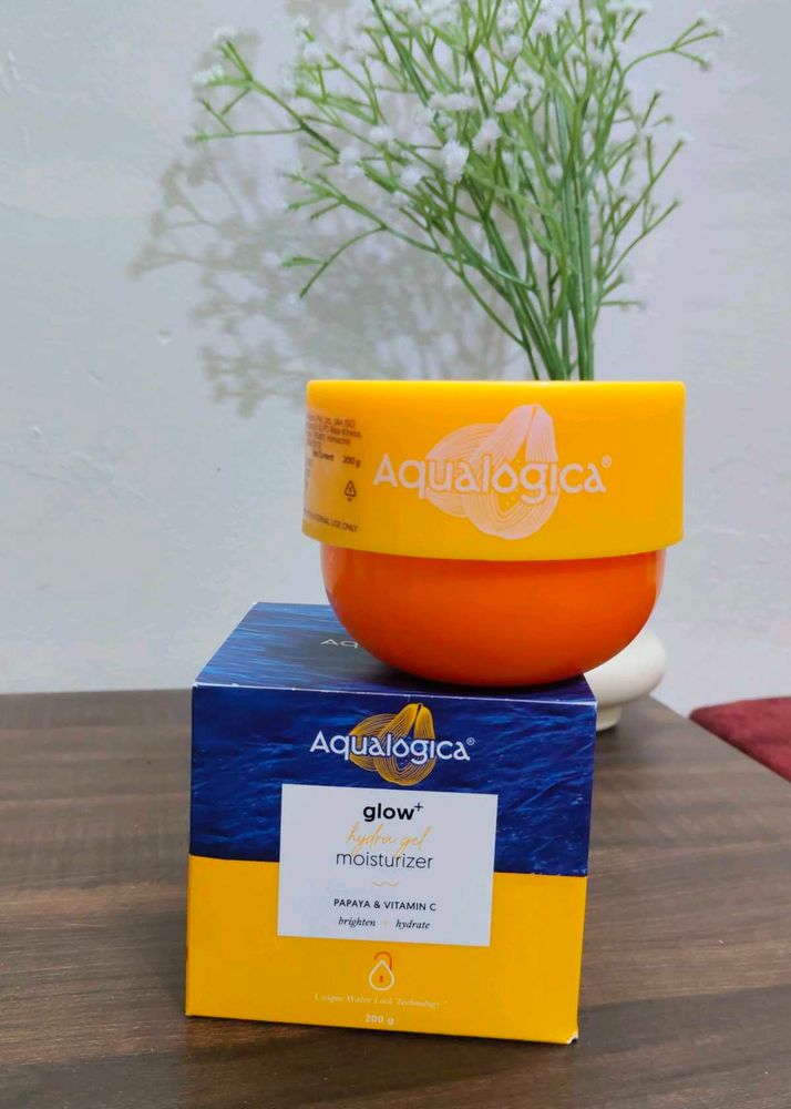 Aqualogica Glow+ Moisturizer