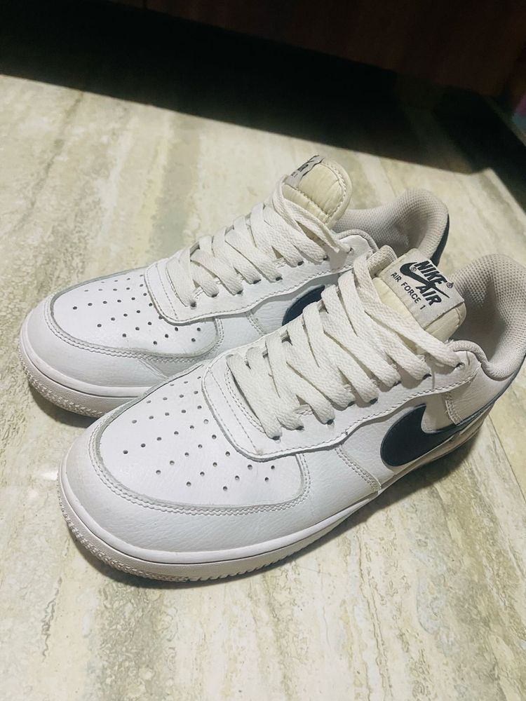 Nike Air Force 1 Sneakers