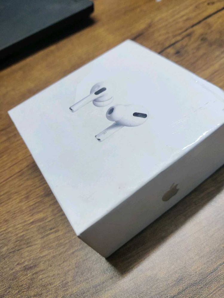 Apple AirPods Pro 2