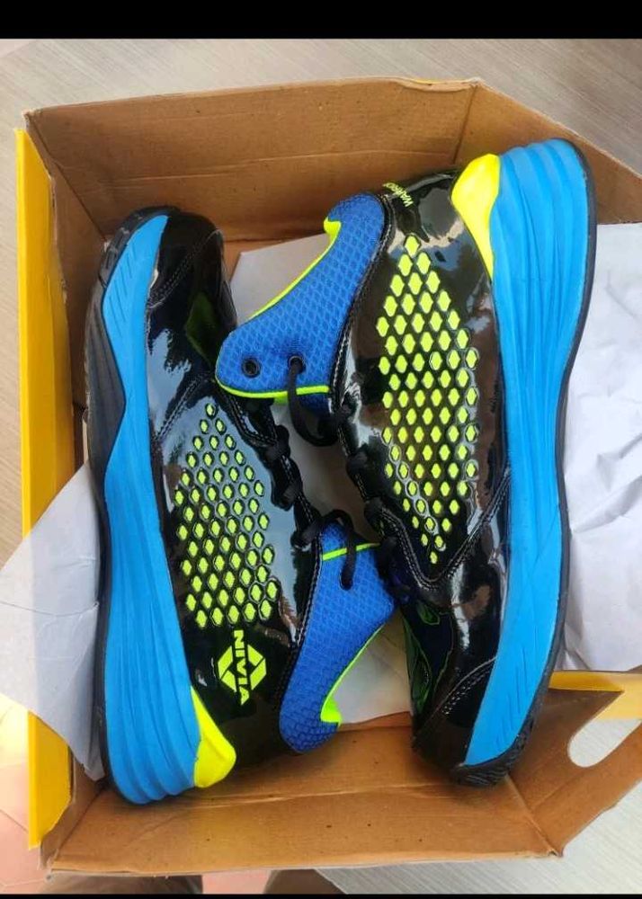 We Are Selling Nivia Warrior Basketball Shoes
