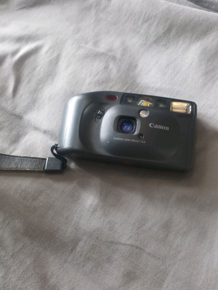 CANON ORIGINAL CAMERA WITH OG BAG