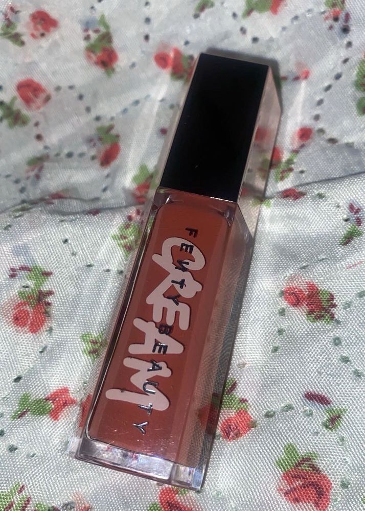 Fenty Beauty Cream Gloss Bomb