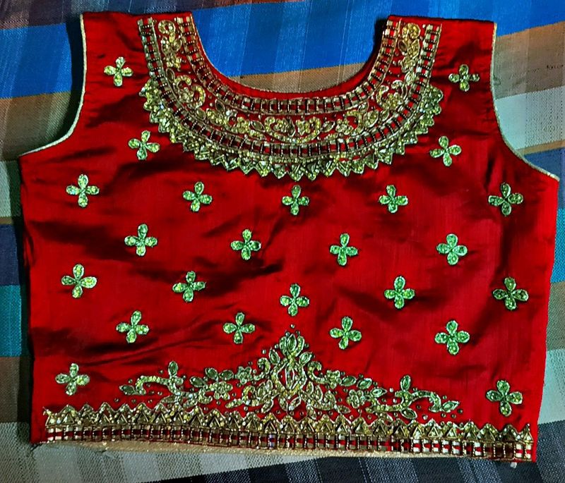 &#34;Lehengas of Distinction: Perfect for You&#34;