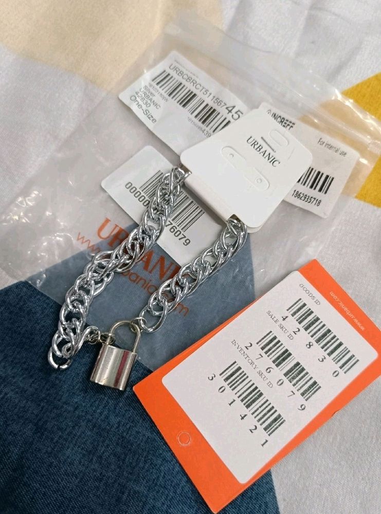 Urbanic Silver Lock Beaded Bracelet 💯