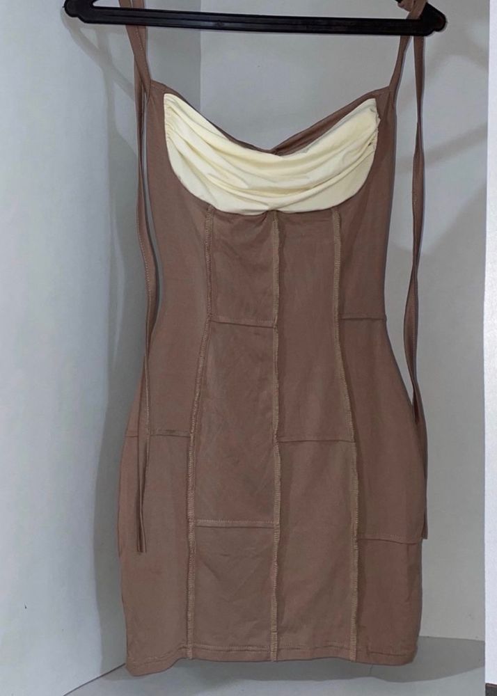 Mesh Halter Bodycon Dress🤎