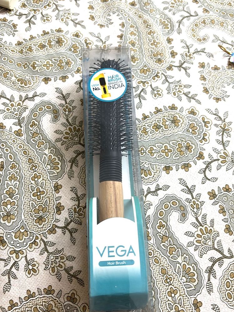 Vega Hair Brush