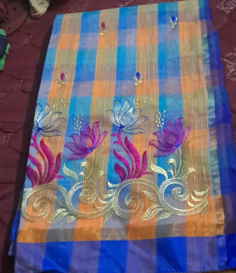 Floral Embroidered Checkered Saree