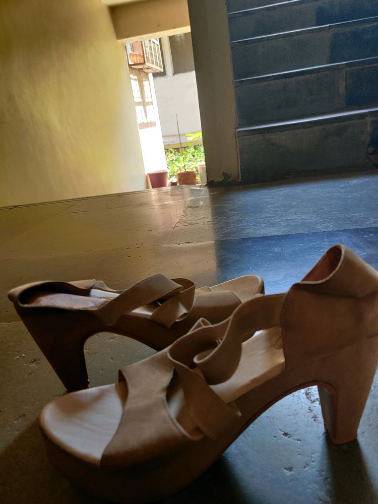 High heels with Unique Pattern For Women 👠