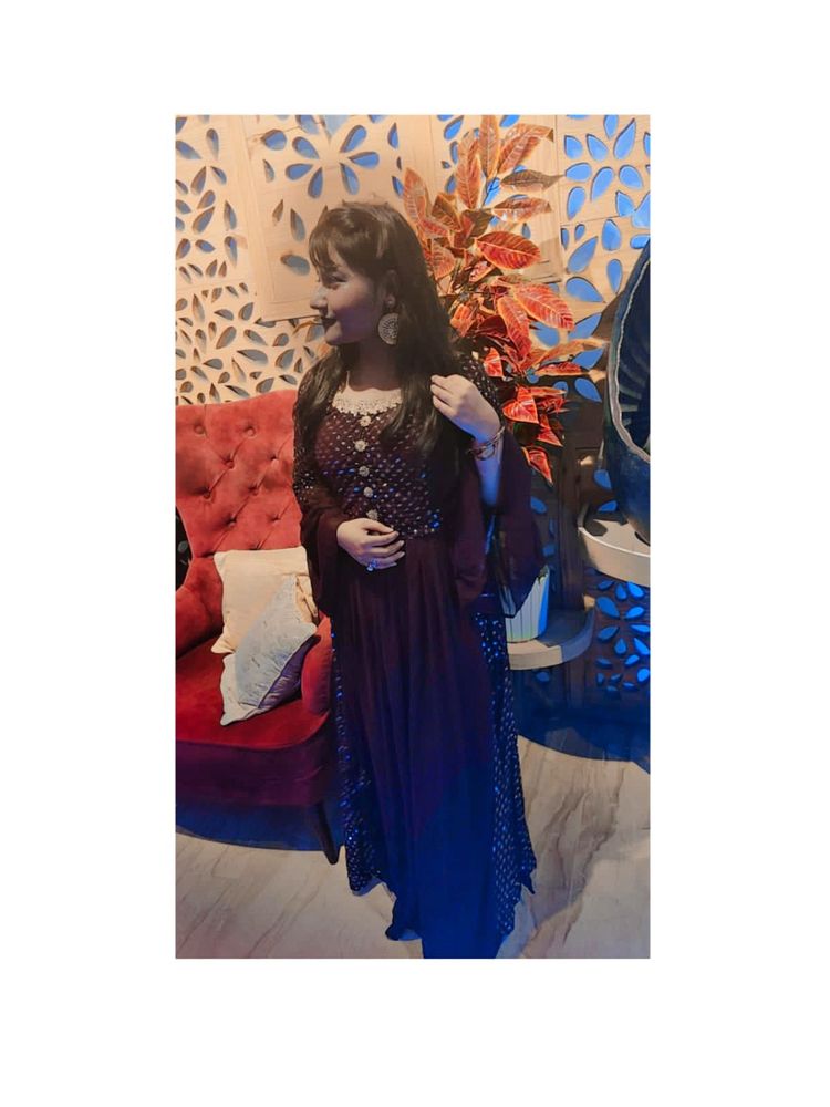 Heavy party wear dress 😍