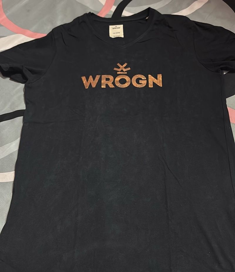 WRONG Men&#39;s T-Shirt